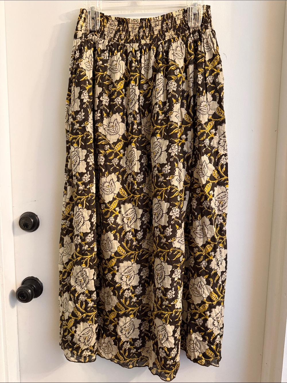 Natural Life Black Floral Maxi Skirt black Cream Flowers L/XL